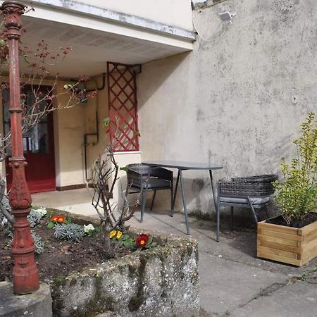 Spacieux- Le Clos Lingon Macon Exterior photo
